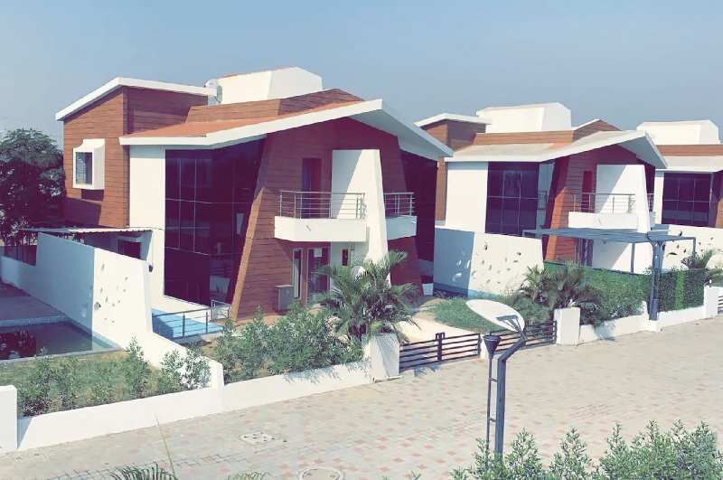 2 BHK Farm House 600 Sq.ft. for Rent in Dandi Road, Surat