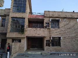 5 BHK House & Villa for Sale in Model Town, Hoshiarpur