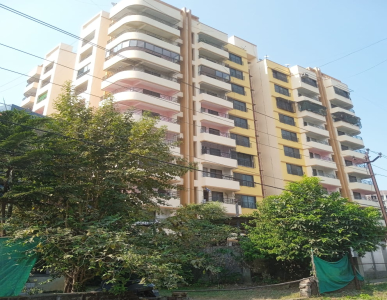 3 BHK 2300 Sq.ft. Apartment for Sale in Chala, Vapi