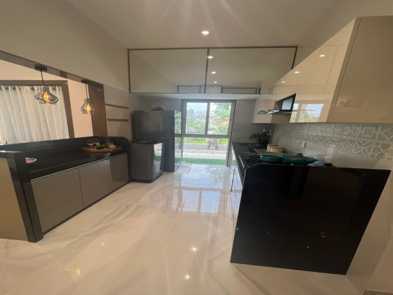 5 BHK 2500 Sq.ft. Apartment for Sale in Mumbai