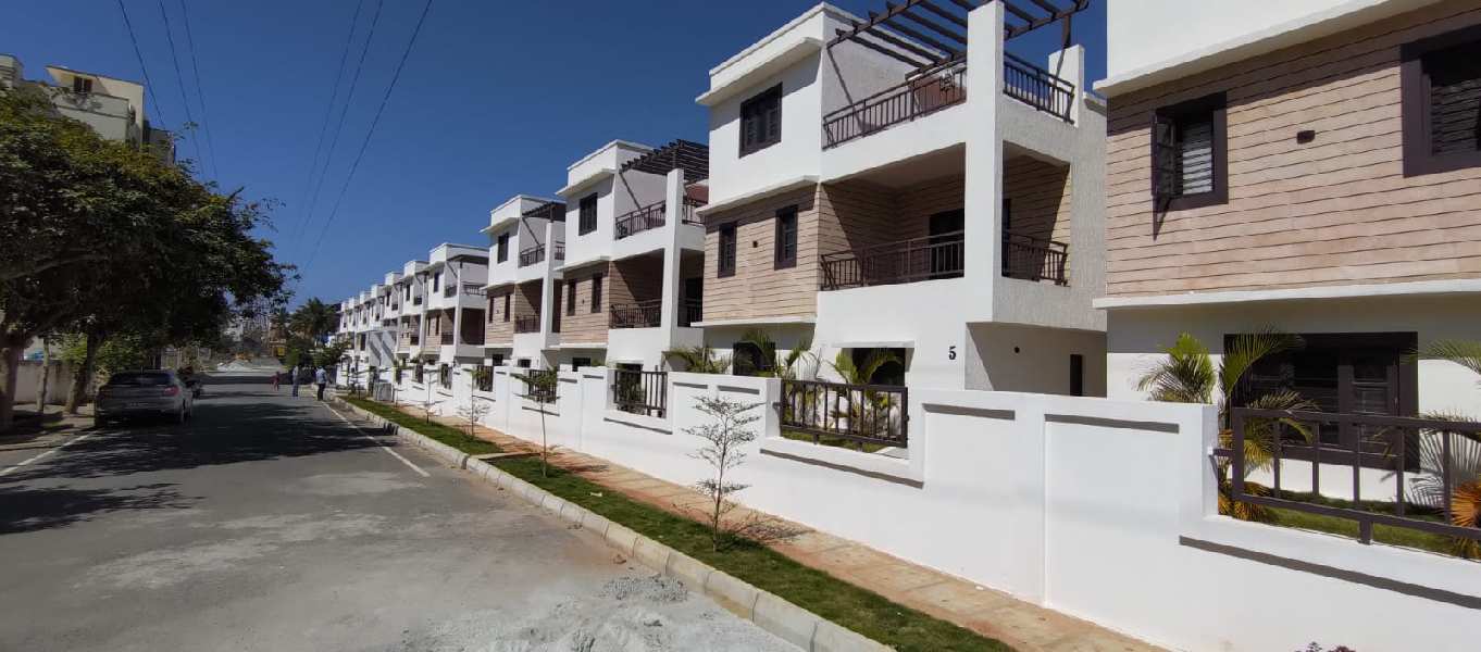 4 BHK 2800 Sq.ft. House & Villa for Sale in Kalkere, Bangalore (REI1111681)