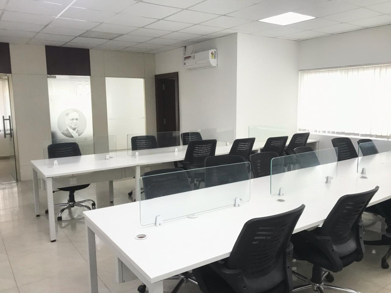  Office Space 2200 Sq.ft. for Rent in Banjara Hills, Hyderabad