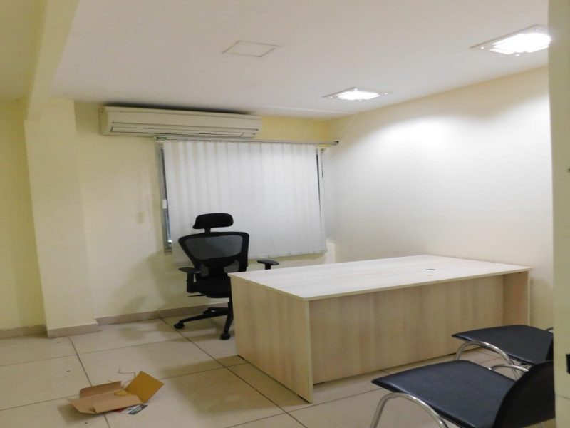  Office Space 2500 Sq.ft. for Rent in Banjara Hills, Hyderabad