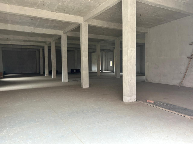  Warehouse 7000 Sq.ft. for Rent in Sampatchak, Patna