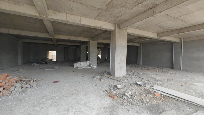  Showroom 6500 Sq.ft. for Rent in Raxaul Bazar, Champaran