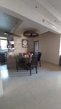 2 BHK Flat for Sale in Lokhandwala, Andheri West, Mumbai