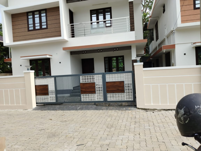 3 BHK 1700 Sq.ft. House for Sale in Kakkanad, Ernakulam