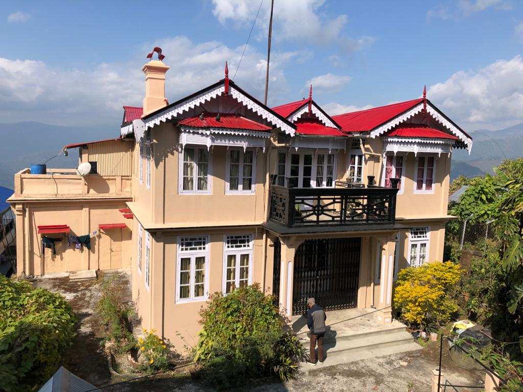 4 bhk 4000 sq.ft. house & villa for sale in kurseong, darjeeling