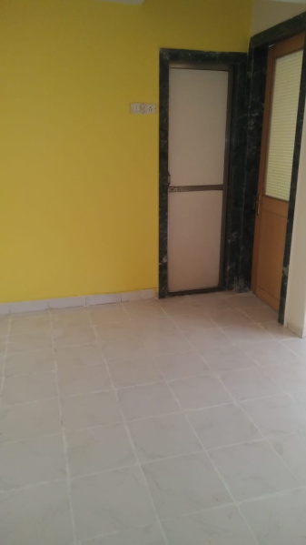  Commercial Shop 300 Sq.ft. for Rent in JB Nagar, Andheri East, Mumbai