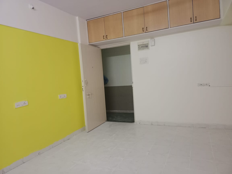  Commercial Shop 300 Sq.ft. for Rent in JB Nagar, Andheri East, Mumbai