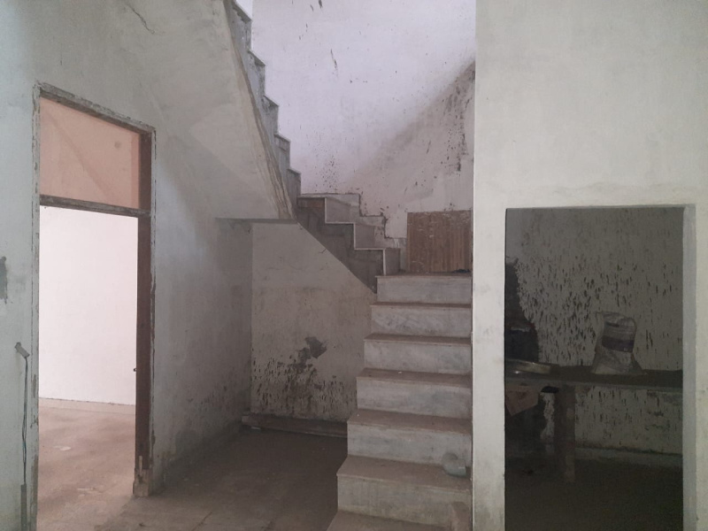 7 BHK House 2000 Sq.ft. for Sale in Court Road, Saharanpur