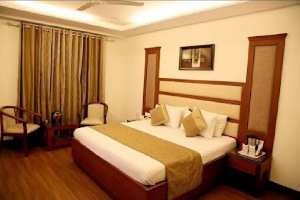  Hotels for Rent in Mall Road Manali, 