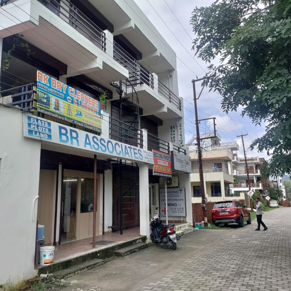  Commercial Shop 800 Sq.ft. for Sale in Sahastradhara