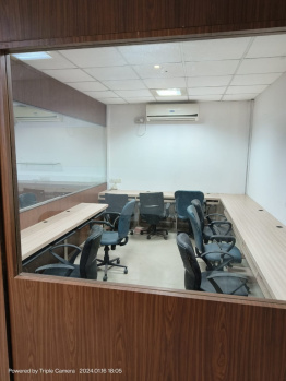  Office Space for Sale in Udhna, Surat