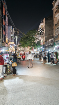  Showroom for Rent in Lajpat Nagar, Delhi