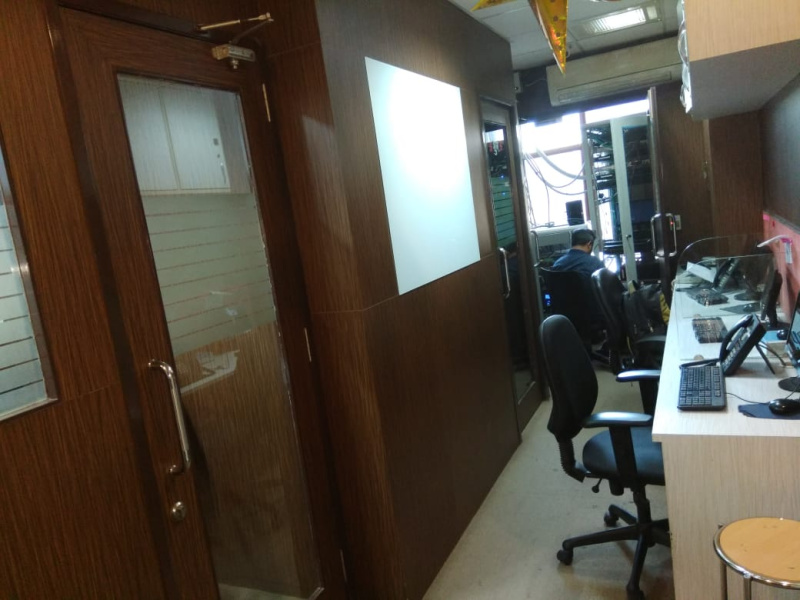  900 Sq.ft. Business Center for Rent in Lajpat Nagar, Delhi