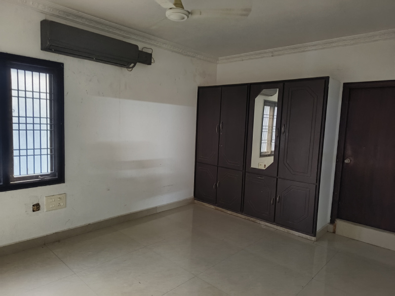 3 BHK 2275 Sq.ft. Apartment for Sale in Bharathi Nagar, Vijayawada