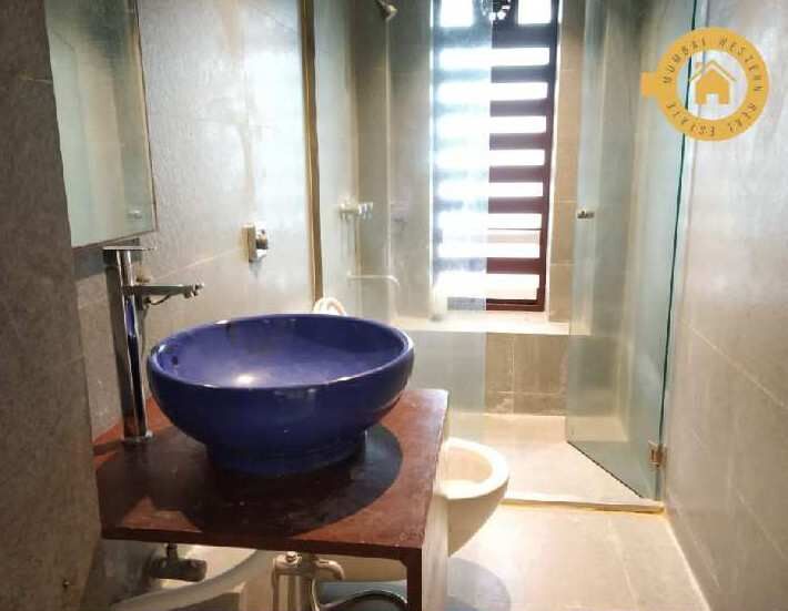 2 BHK Apartment 1200 Sq.ft. for Sale in Santosh Nagar, Bandra West, Mumbai