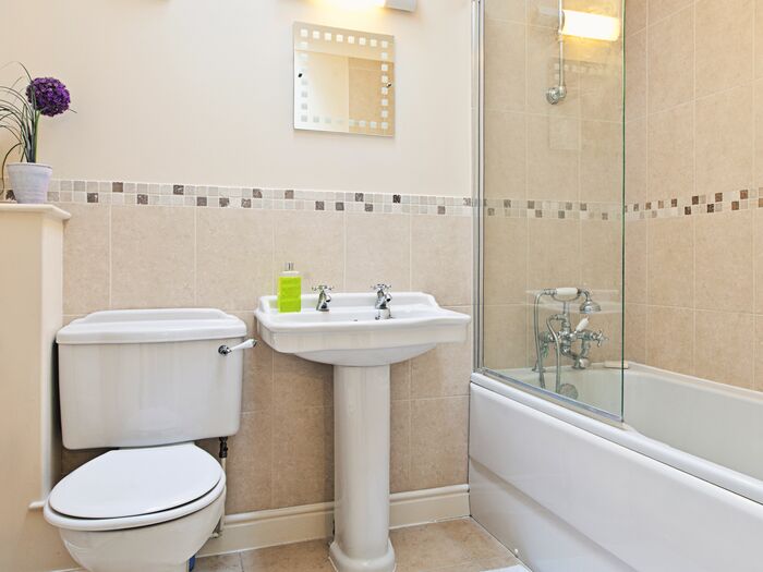  Hotels 4050 Sq.ft. for Rent in Mussoorie, Dehradun
