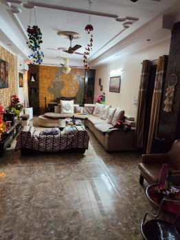 3 BHK Flat for Sale in Phase 2, Model Town, Delhi