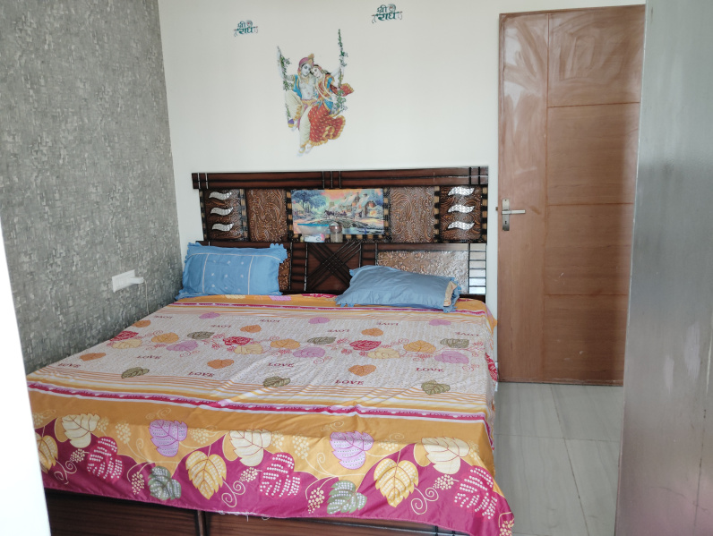 3 BHK Apartment 1300 Sq.ft. for Sale in Patiala Road, Zirakpur