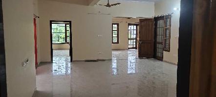 2 BHK House for Rent in Aliganj, Lucknow