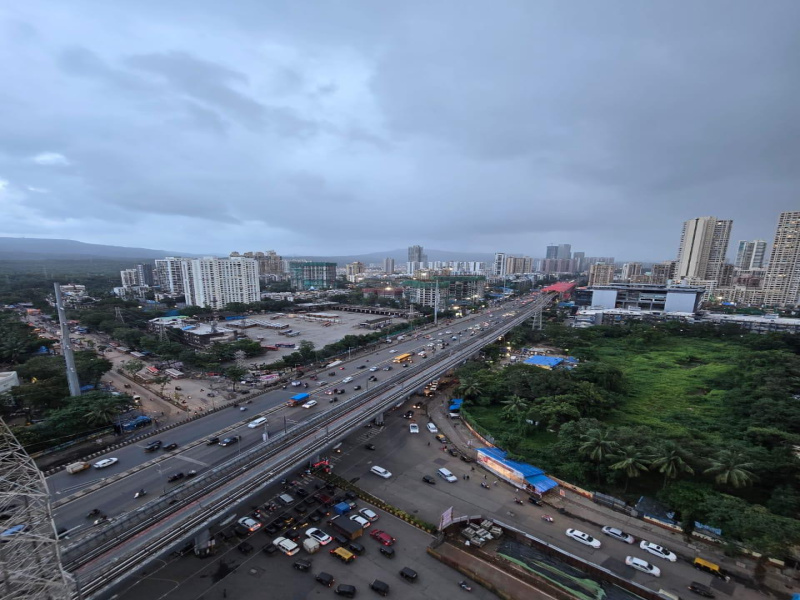 3 BHK Apartment 1350 Sq.ft. for Sale in Borivali East, Mumbai