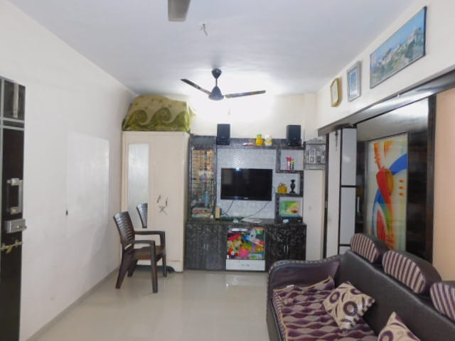 1 BHK Apartment 615 Sq.ft. for Sale in Kandivali West, Mumbai