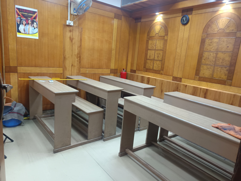  Office Space 80 Sq.ft. for Rent in Vile Parle East, Mumbai