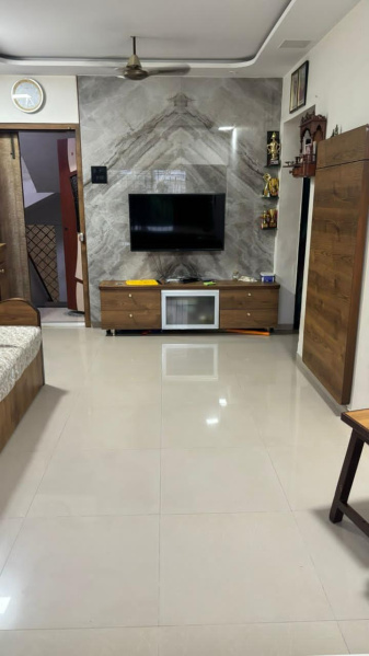 2 BHK 772 Sq.ft. Apartment for Sale in Mg Road, Mumbai