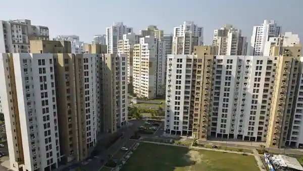 1 BHK Apartment 430 Sq.ft. for Sale in Malad East, Mumbai