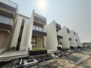 7 BHK Villa for Sale in Joka, Kolkata