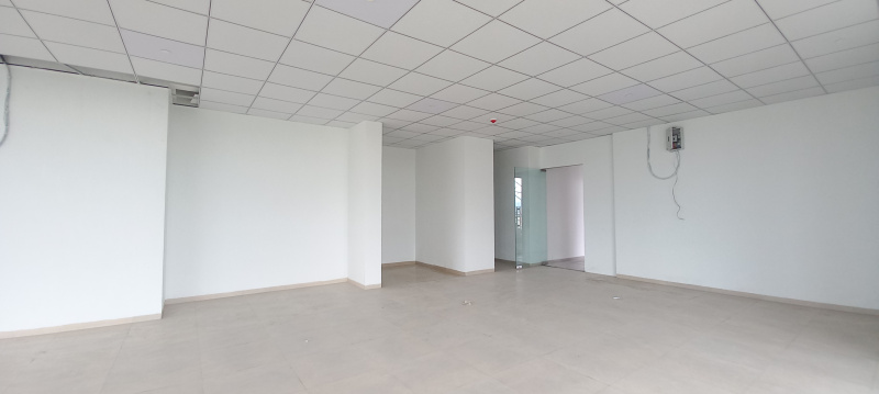  Office Space 3000 Sq.ft. for Rent in Shivaji Nagar, Pune