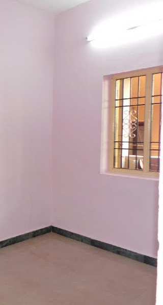 2 BHK House 1800 Sq.ft. for Rent in