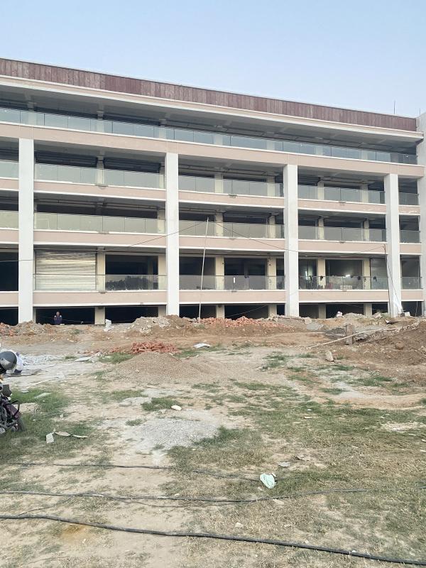  Showroom 1050 Sq.ft. for Sale in Kharar Kurali Road, Mohali