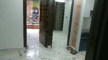 2 BHK Builder Floor for Sale in Jeevan Park, Uttam Nagar, Delhi