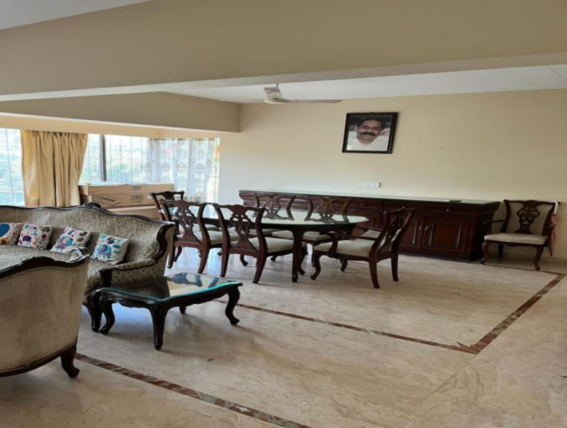 3 BHK 2500 Sq.ft. Residential Apartment for Sale in Juhu, Mumbai