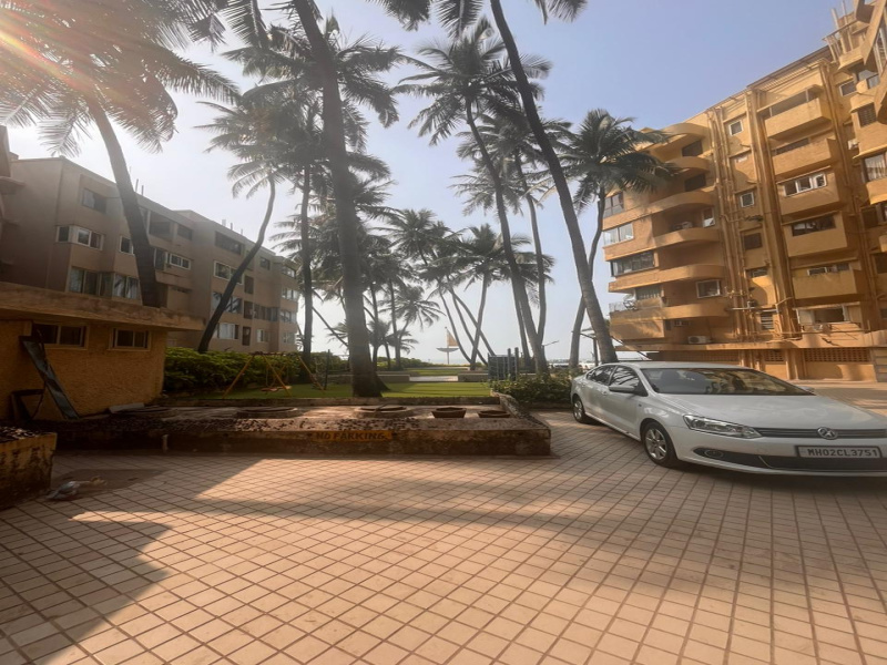 3 BHK Residential Apartment 1350 Sq.ft. for Rent in Juhu, Mumbai