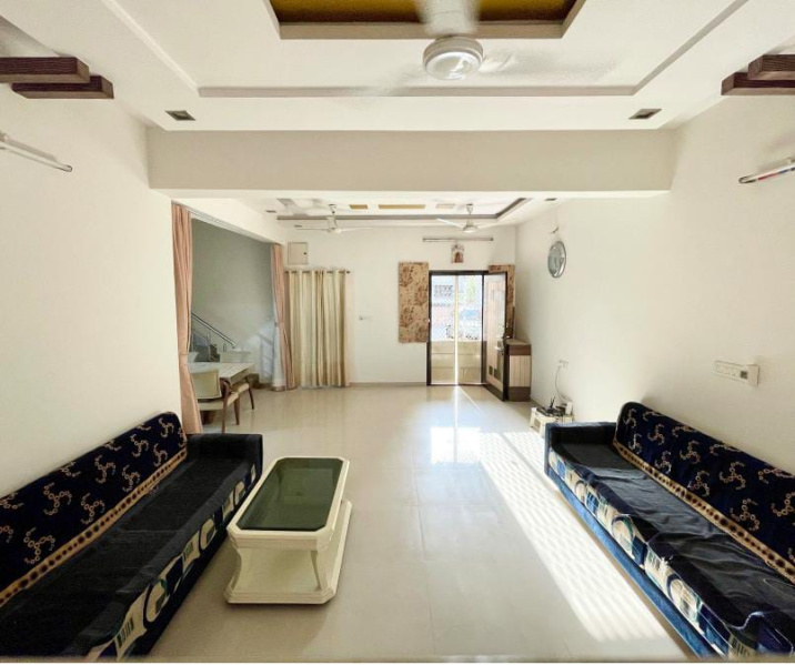 4 BHK 280 Sq. Yards House & Villa for Sale in Maninagar, Ahmedabad