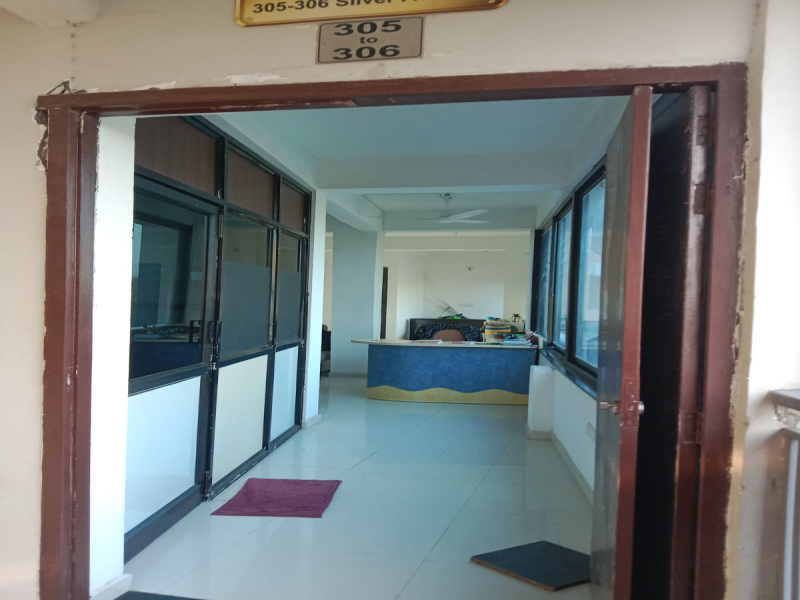  Office Space 974 Sq.ft. for Rent in Chandkheda, Ahmedabad