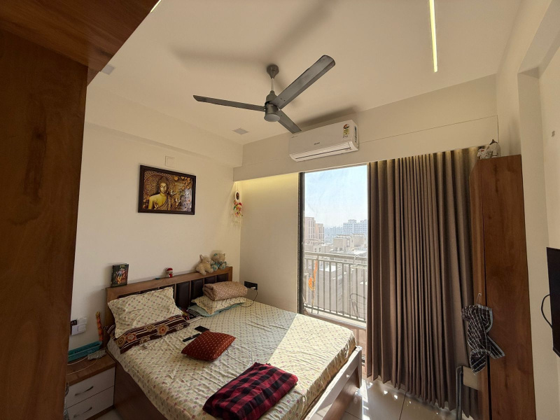 2 BHK Apartment 159 Sq. Yards for Sale in S G Highway, Ahmedabad