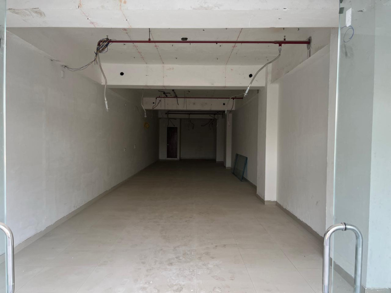  Commercial Shop 1762 Sq.ft. for Rent in Nava Vadaj, Ahmedabad