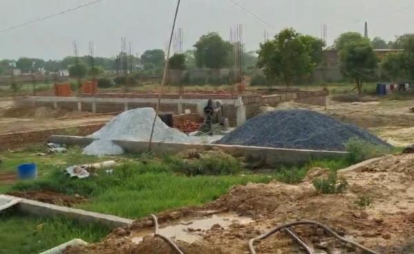  100 Sq. Yards Residential Plot for Sale in Gautam Budh Nagar, Greater Noida