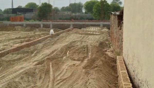  180 Sq. Yards Residential Plot for Sale in Dankaur, Gautam Buddha Nagar