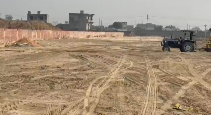  131 Sq. Yards Residential Plot for Sale in Dankaur, Gautam Buddha Nagar