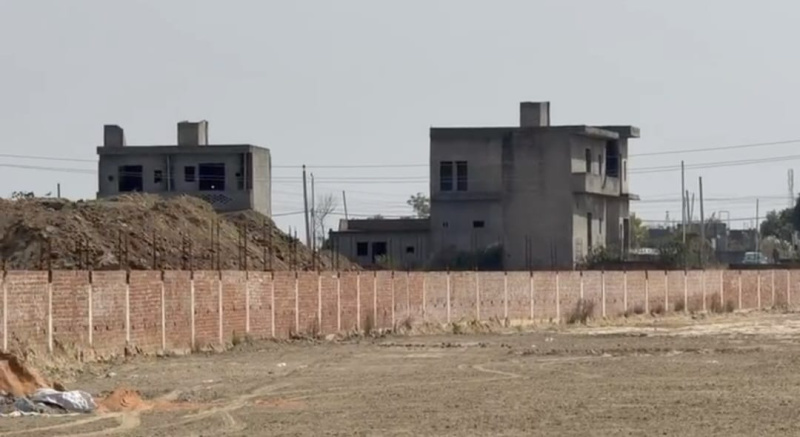  101 Sq. Yards Residential Plot for Sale in Dankaur, Gautam Buddha Nagar