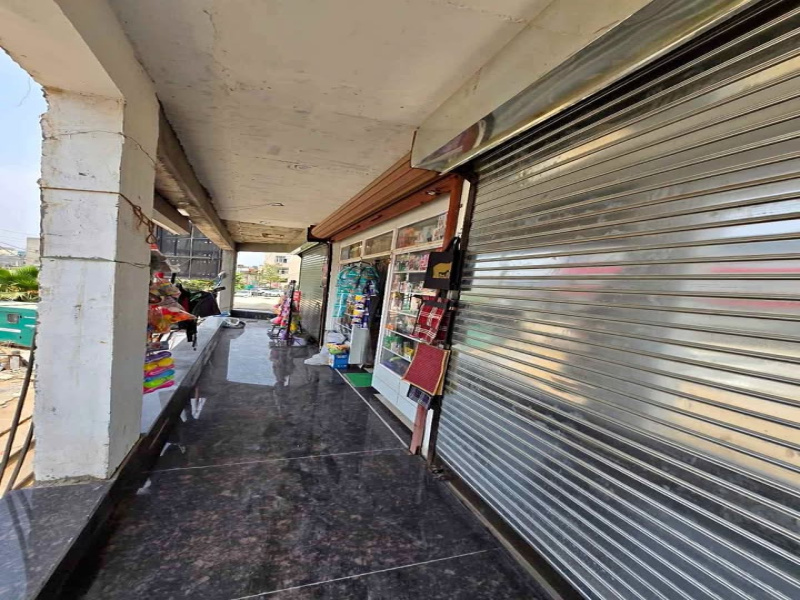  Commercial Shop 320 Sq.ft. for Sale in Airport Road, Chandigarh