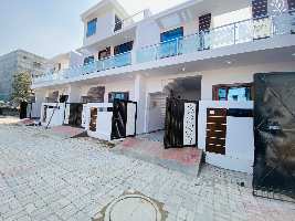 2 BHK Villa for Sale in Gomti Nagar, Lucknow