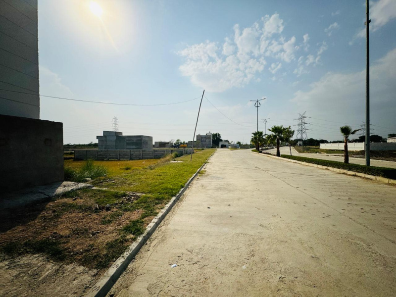  Residential Plot 2000 Sq.ft. for Sale in New Jail Road, New Jail Road, Lucknow