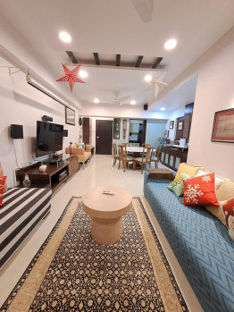 3 BHK Flat for Sale in Gulmohar Road, Juhu, Mumbai